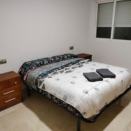 Holiday Centre Deluxe Apartamento Alicante Exterior foto